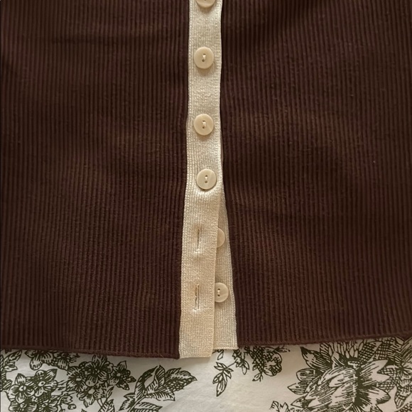 A&F Brown Ribbed Button-Front Tube Top - Picture 4 of 5